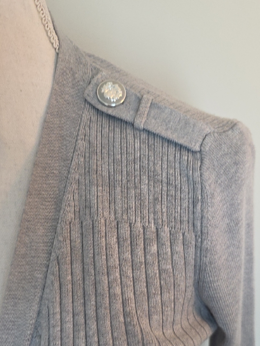 White House Black Market Light Gray Ribbed Open-Front Cardigan - Picture 3 of 7